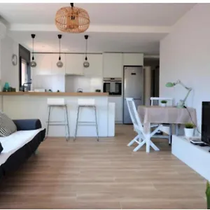 Brand New & Location!!! Spotless Apartamento